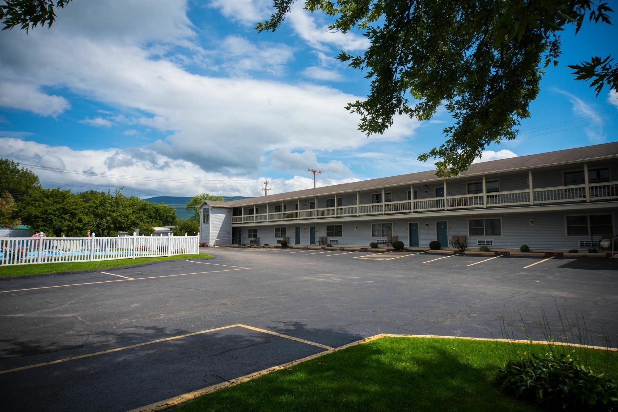 Best Western Bennington Exterior photo